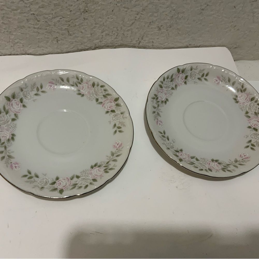 Vintage - Sheffield Fine China 2 saucers  Classic 501 Pattern